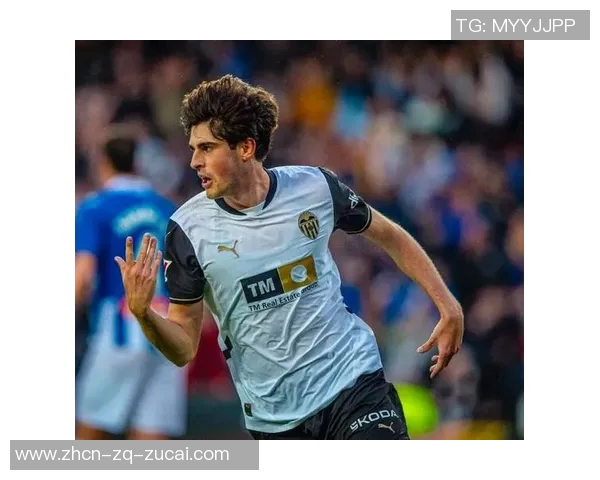 曼城中场新星欲投诺坎普前景如何球迷热议转会可能性